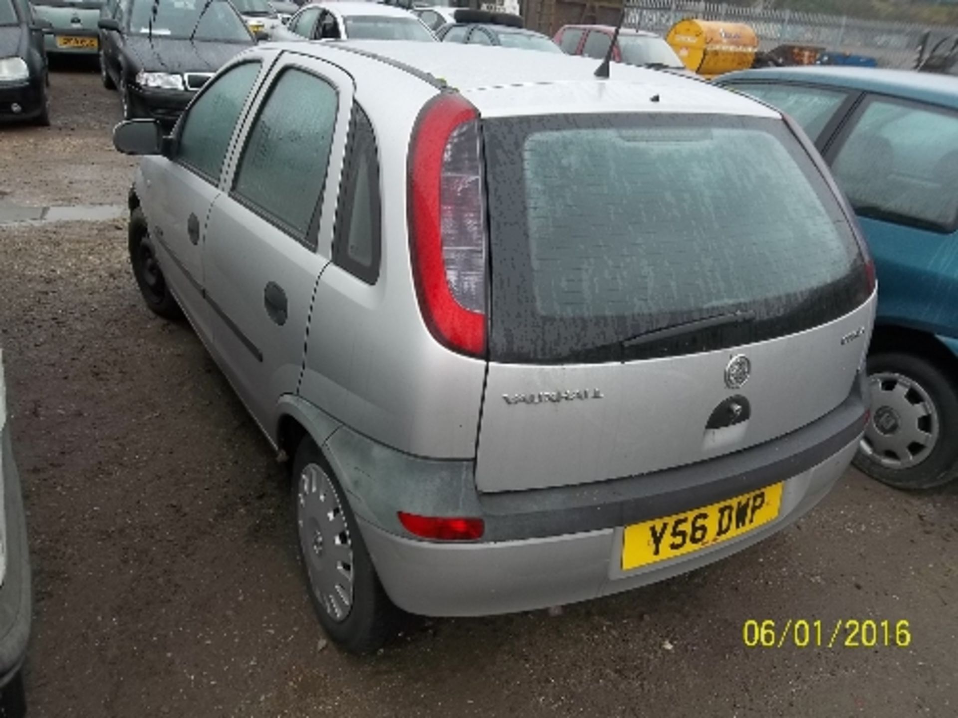 Vauxhall Corsa Comfort 12V - Y56 DWP Date of registration:  07.06.2001 973cc, petrol, manual, silver - Image 4 of 4