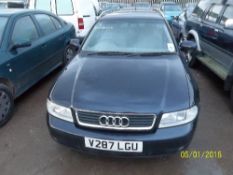 Audi A4 SE Estate - V287 LGU Date of registration:  01.09.1999 1781cc, petrol, manual, blue Odometer