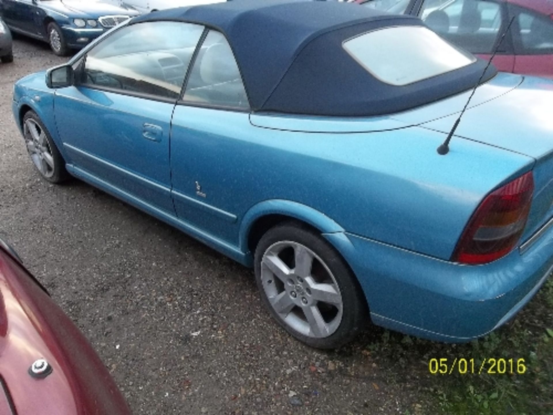 Vauxhall Astra Coupe Convertible A - KP03 YML This vehicle may be purchased only by the holder of an - Image 4 of 4