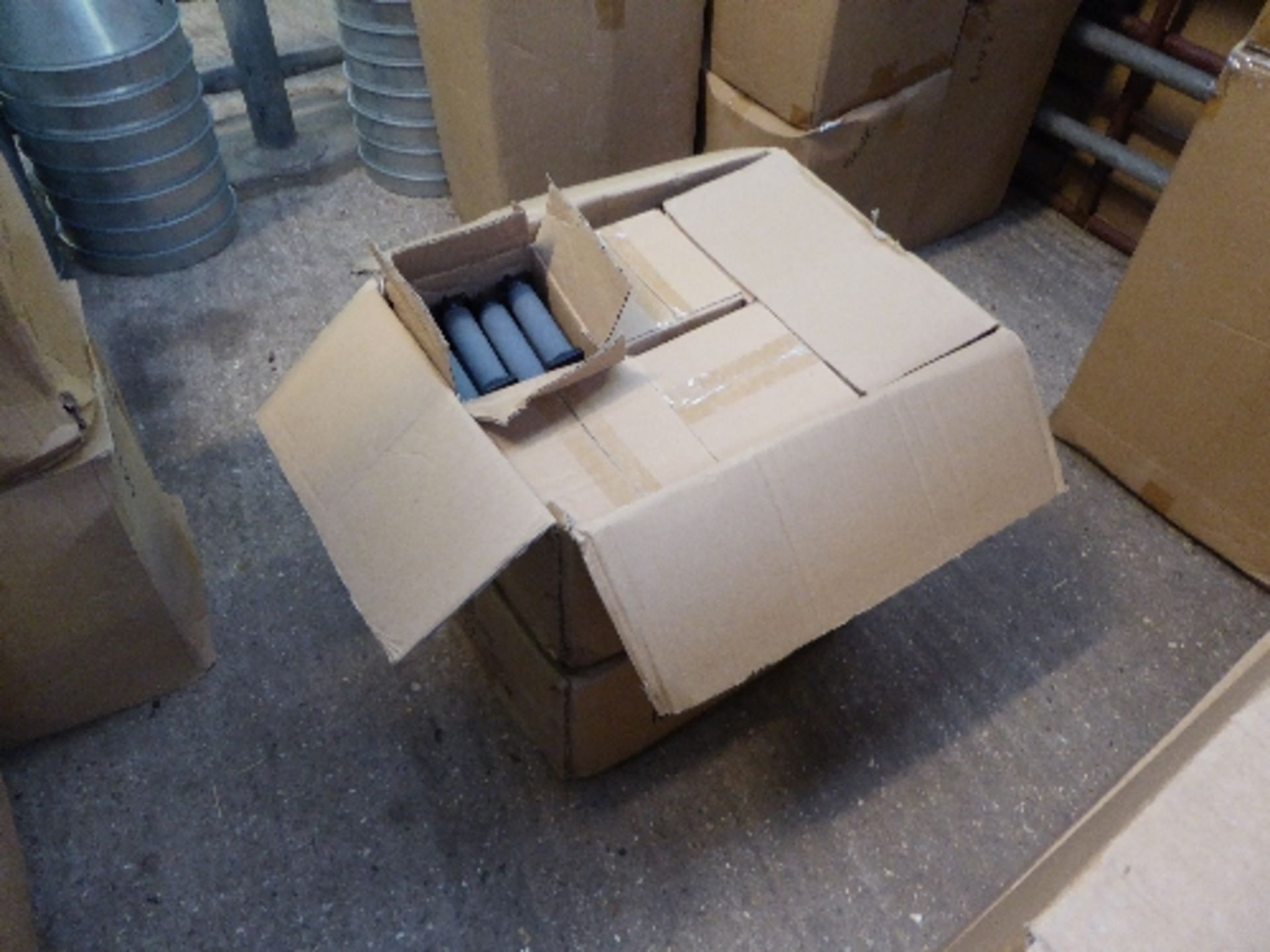 2 boxes of cylindrical air stones, 5' (144 per box)