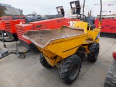 Thwaites hydrostatic 1 tonne skip loader (2006) 1964 hrs RDT