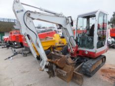 Takeuchi TB125 mini digger (2008) RDD c/w quickhitch & 3 buckets