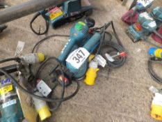 2 Makita B0521 sanders