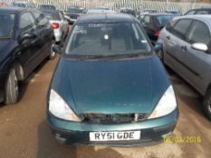 { Group of lots: 2039,2040,2041 } Ford Focus Zetec - RY51 GDE This vehicle may be purchased only