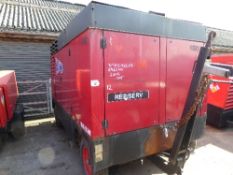 Atlas Copco XAHS 426CD compressor (2006) 5425 hrs 6510C