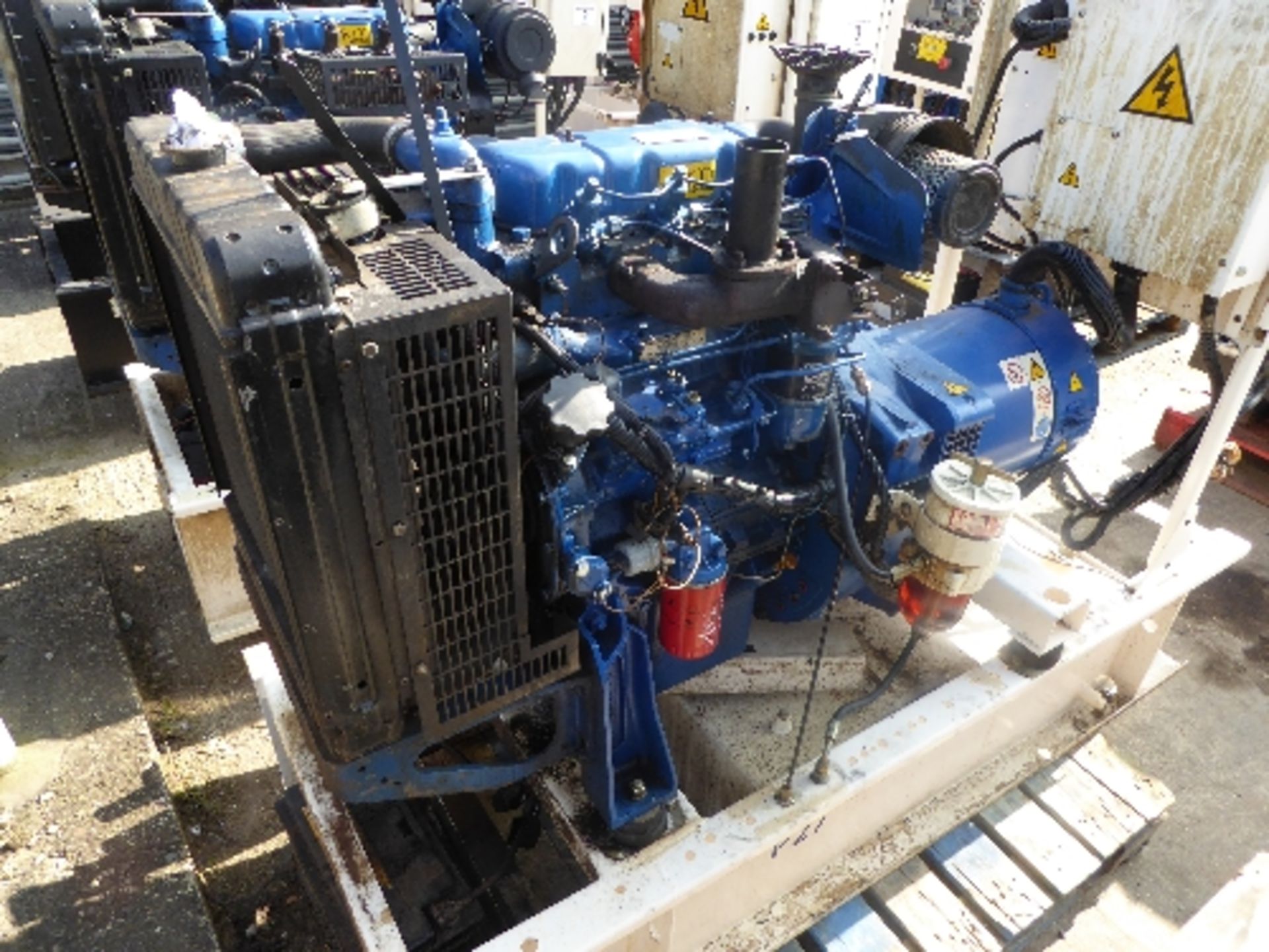 Wilson Perkins P27 generator HF3216 - Image 3 of 3