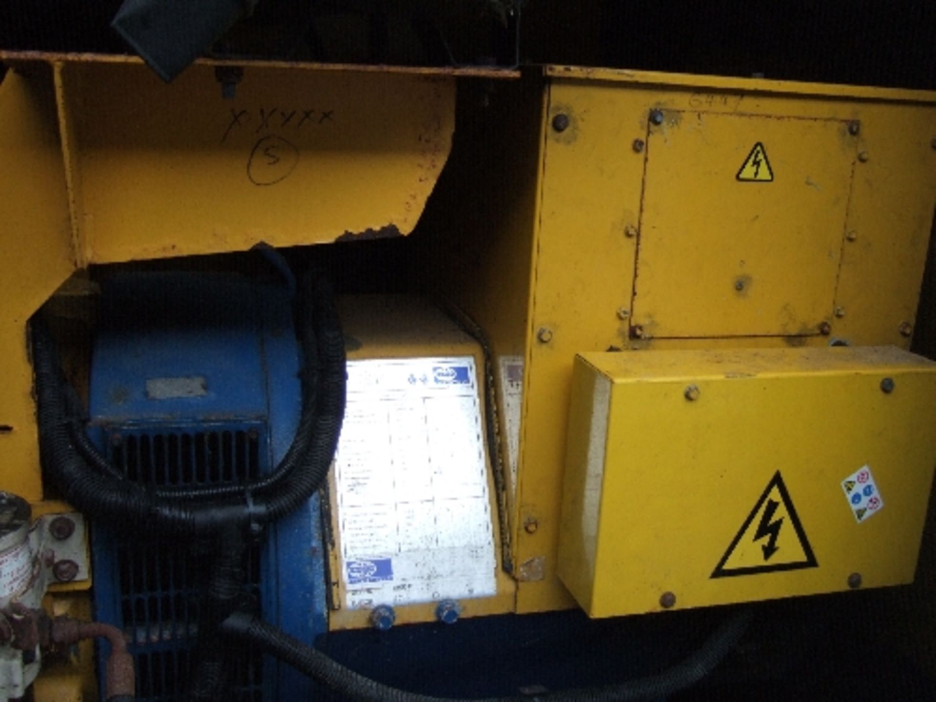 FG Wilson 160kva Perkins diesel generator - Image 6 of 6