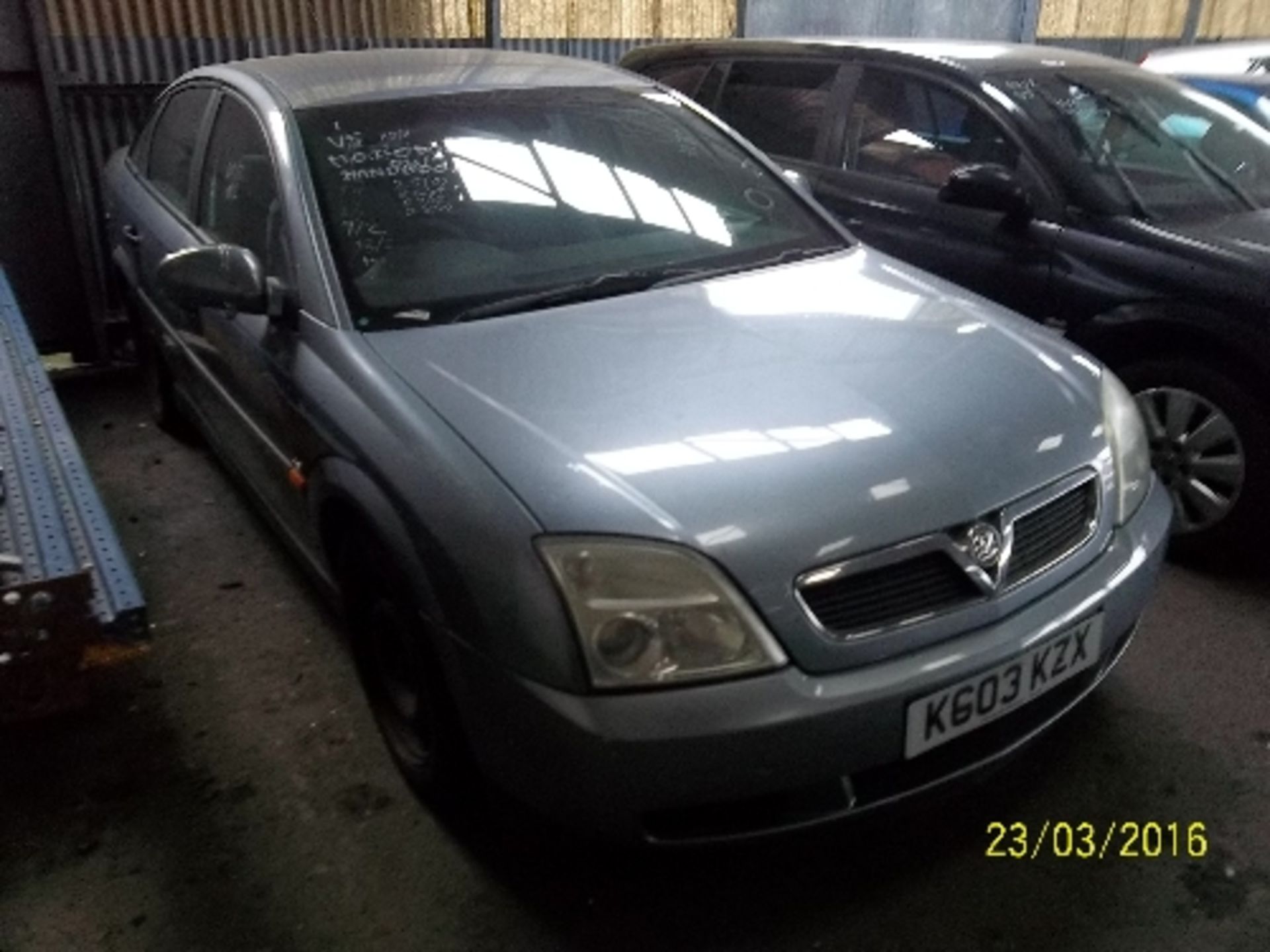 Vauxhall Vectra LS 16V - KG03 KZX Date of registration: 13.05.2003 1796cc, petrol, manual, silver - Image 2 of 4