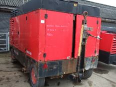 Atlas Copco XAHS416MD compressor (2004) no control panel 3444