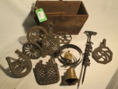 Box of range trivets and butler's door bell