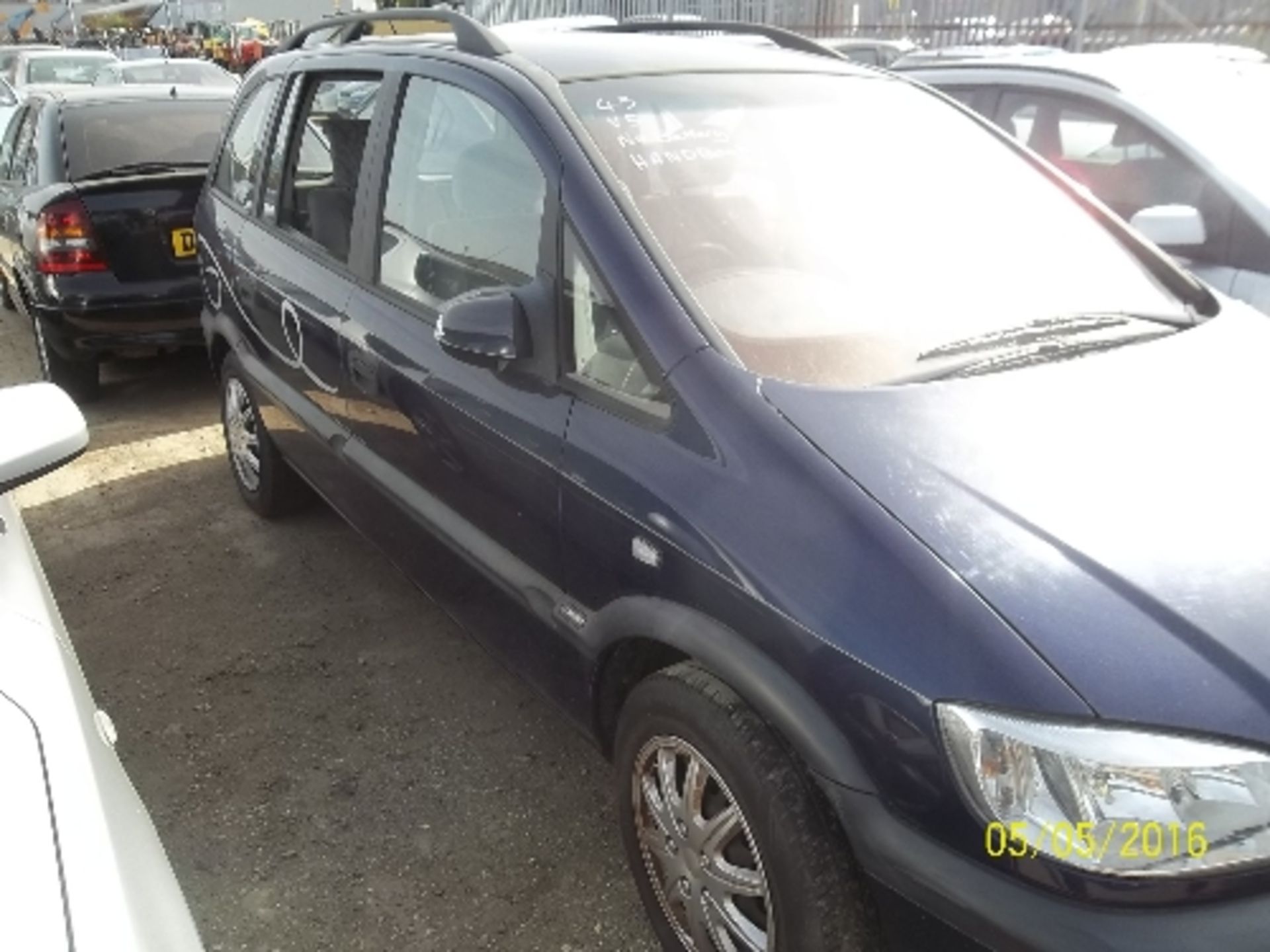 Vauxhall Zafira Comfort 16V - W627 OAP Date of registration: 02.03.2000 1598cc, petrol, manual, blue - Image 2 of 4