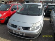 Renault Scenic Dynamique 16V - HN05 ANR Date of registration: 07.04.2005 1598cc, petrol, manual,