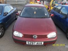 Volkswagen Golf S - S297 AUA Date of registration: 25.01.1999 1600 cc, petrol, manual, red
