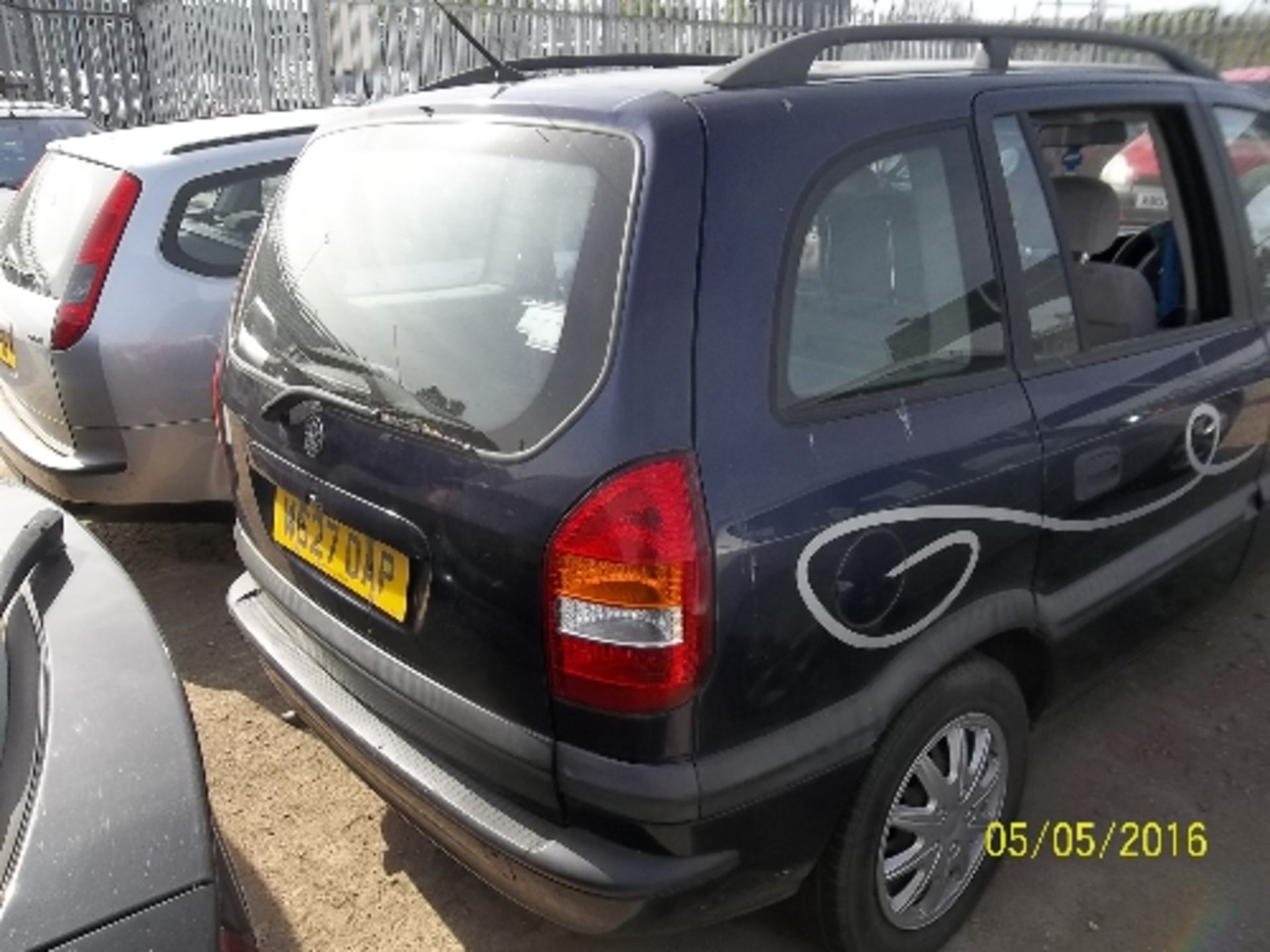 Vauxhall Zafira Comfort 16V - W627 OAP Date of registration: 02.03.2000 1598cc, petrol, manual, blue - Image 3 of 4