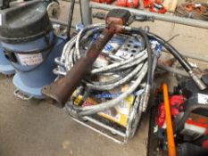 JCB Beaver hydraulic power pack with gun and hose