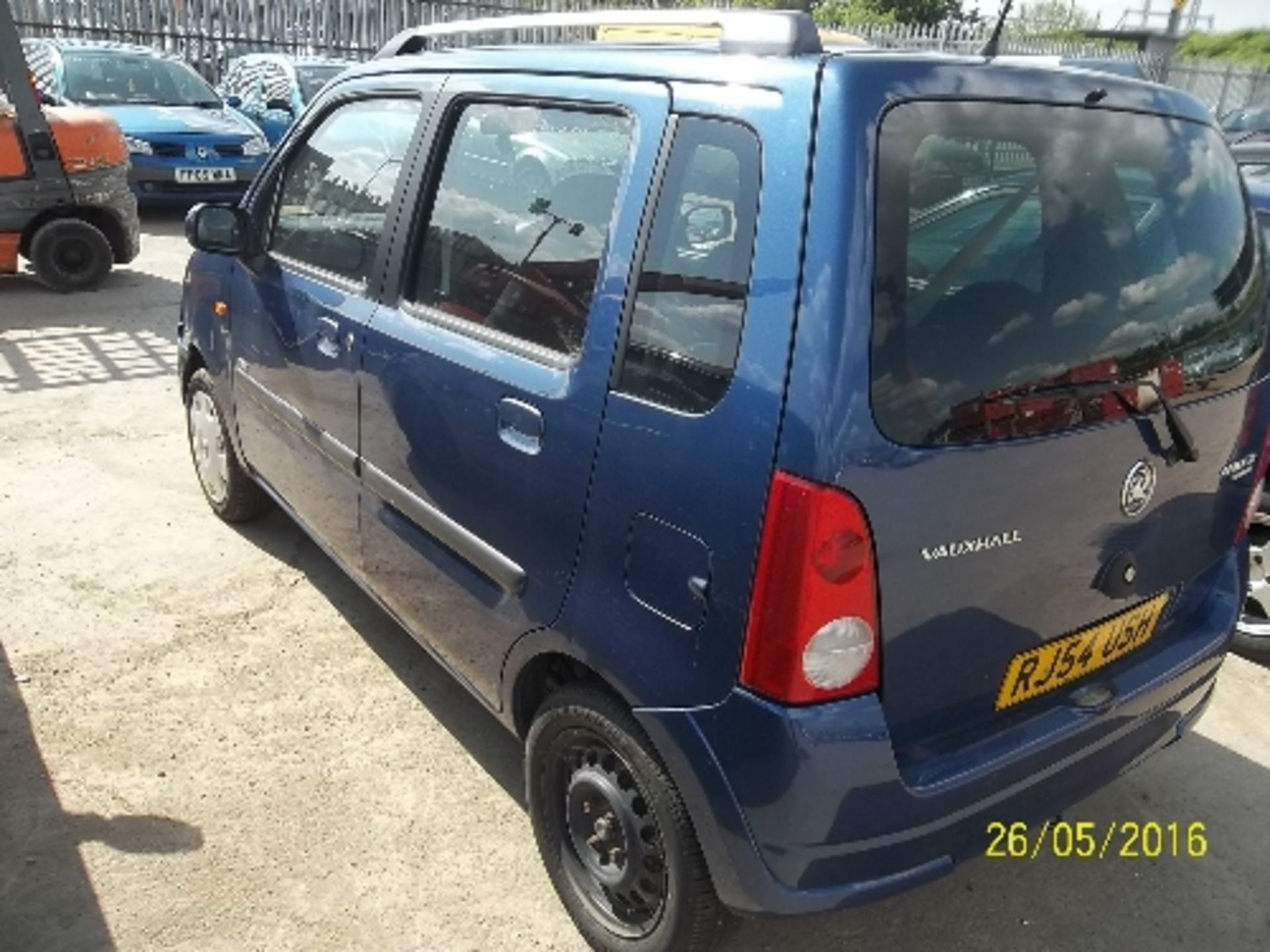 Vauxhall Agila Design Twinport - RJ54 USH Date of registration: 19.10.2004 1229cc, petrol, manual, - Image 4 of 4