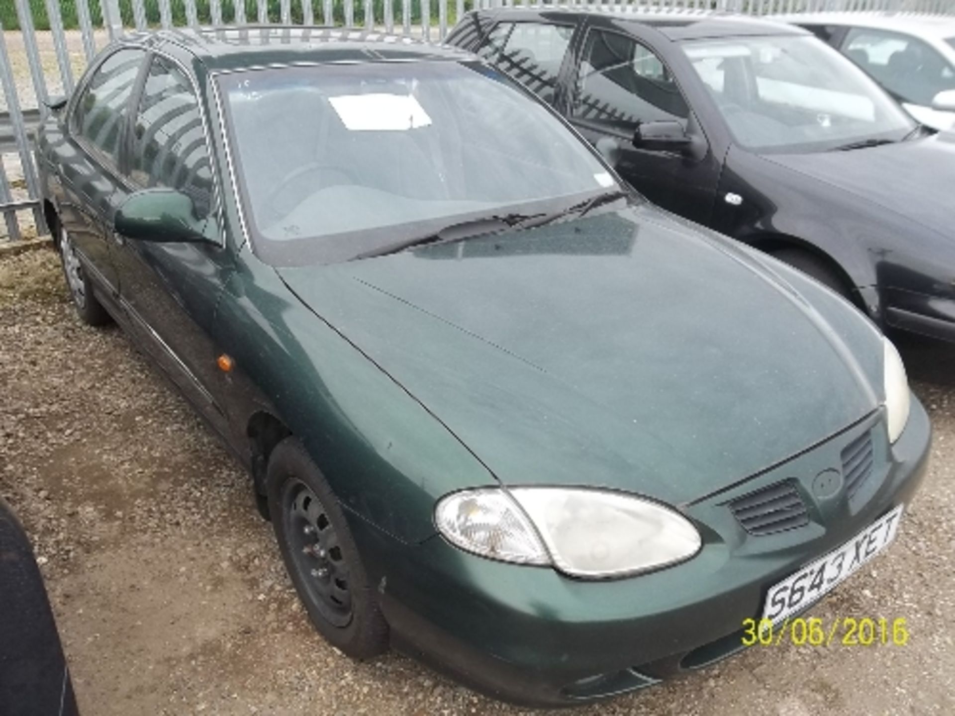 Hyundai Lantra GSI - S643 XETDate of registration: 24.12.19981599cc, petrol, automatic, - Image 2 of 4