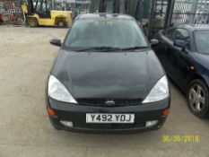 Ford Focus Zetec - Y492 YOJ Date of registration: 10.08.2001 1596cc, petrol, manual, black