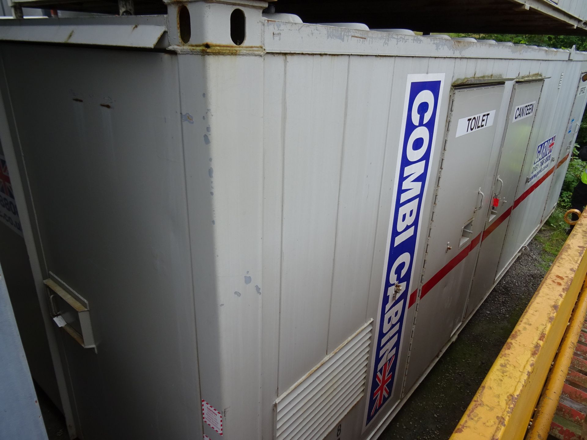 14ft x 8ft 12v welfare unit (Eco cabin) (13877) Fresh water & waste tank, canteen, toilet & drying - Image 3 of 32