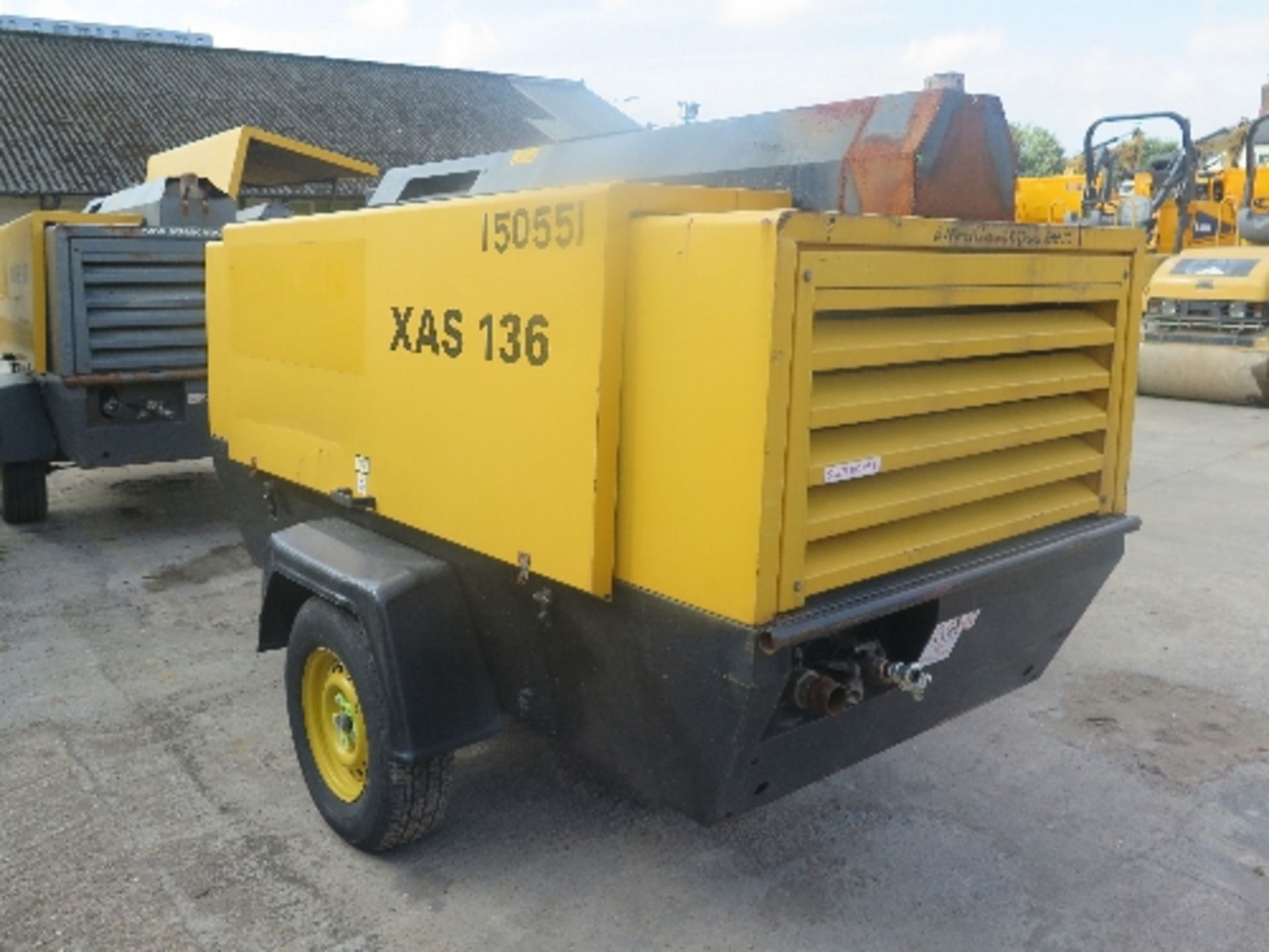 Atlas Copco XAS136 compressor (2006) 1,334 hrs 150551 - Image 2 of 5