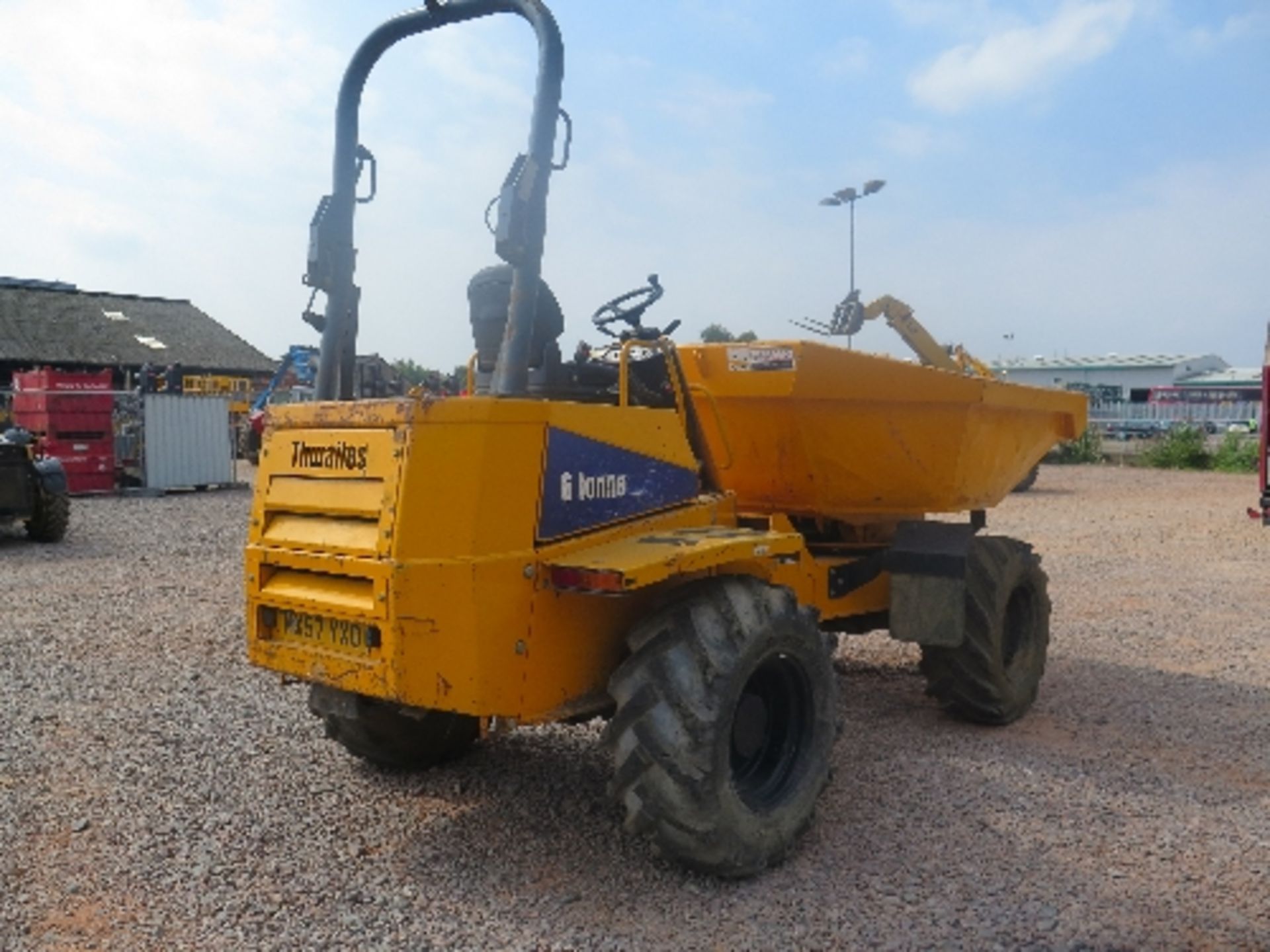 Thwaites 6 tonne power swivel dumper (2008) 5002058 - Image 2 of 4