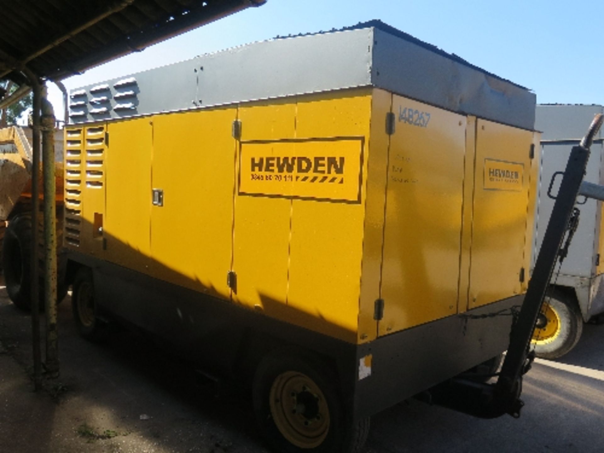 Atlas Copco XAHS416 compressor (2006) 148267 - Image 5 of 6