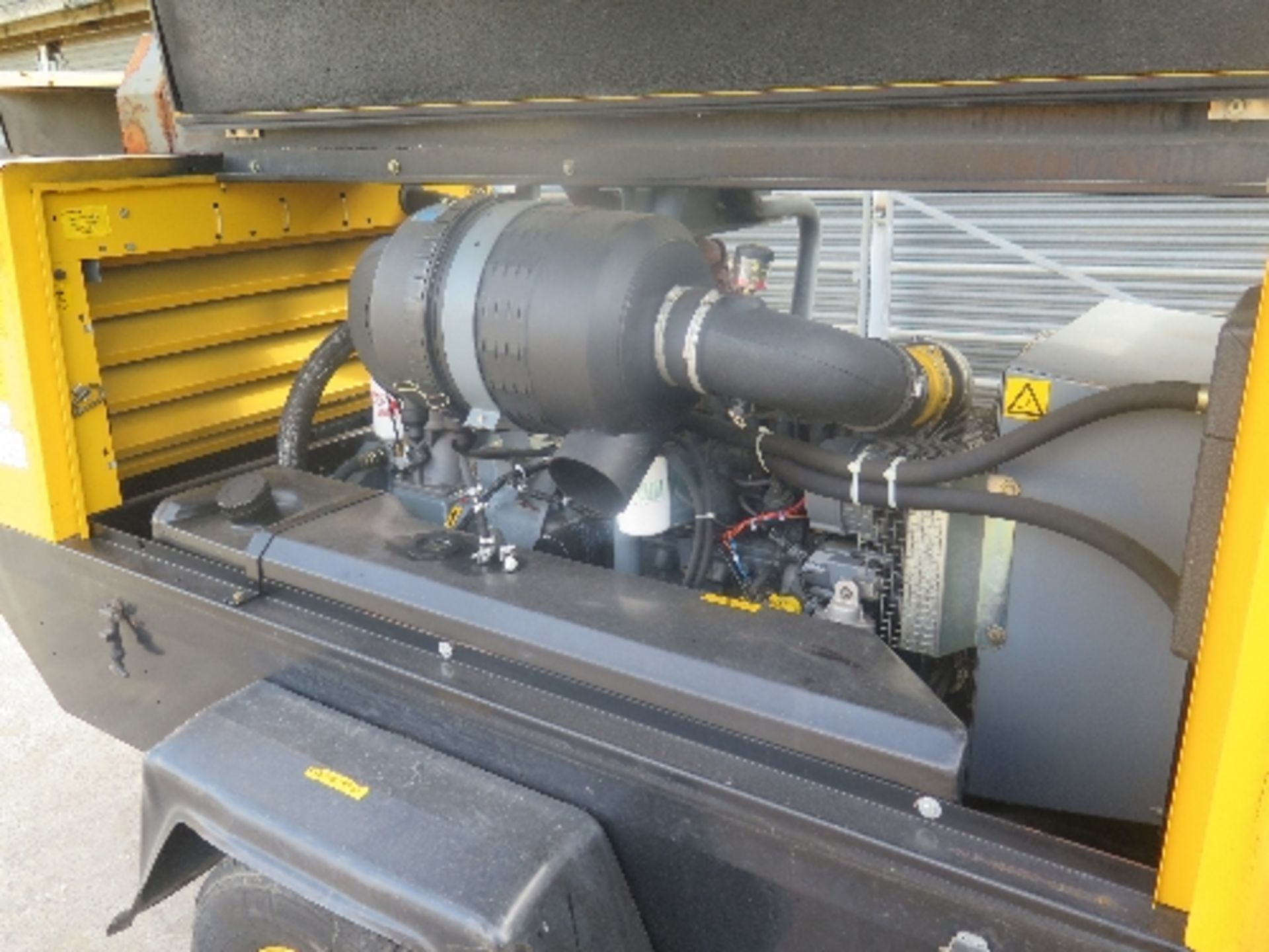 Atlas Copco XAS136 compressor (2006) 1,334 hrs 150551 - Image 4 of 5