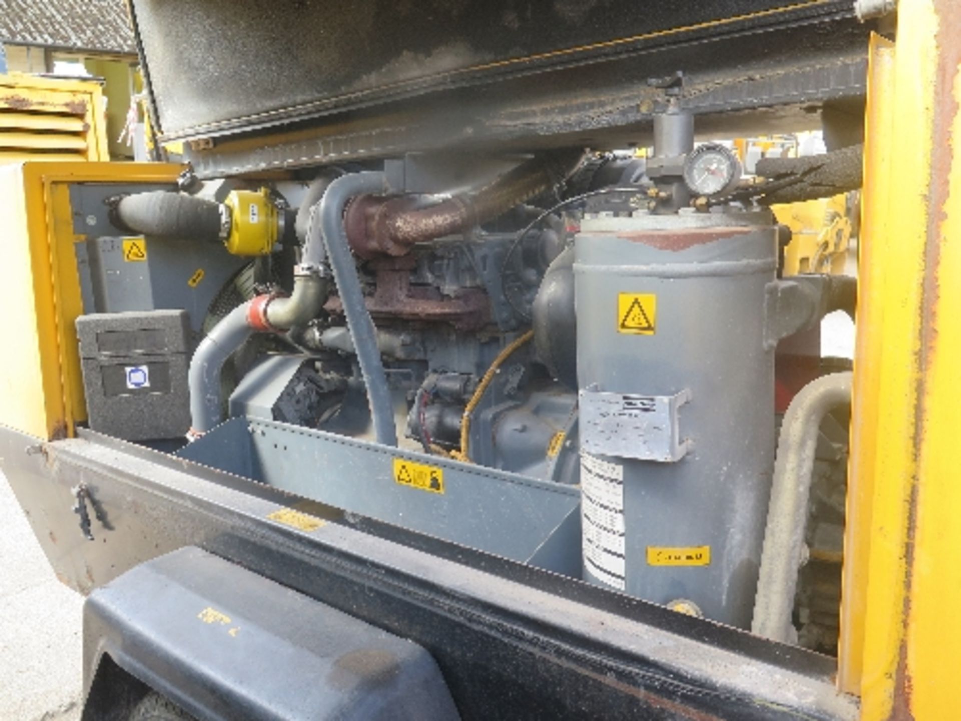 Atlas Copco XAHS186 compressor (2006) 4,517 hrs 148516 - Image 5 of 5