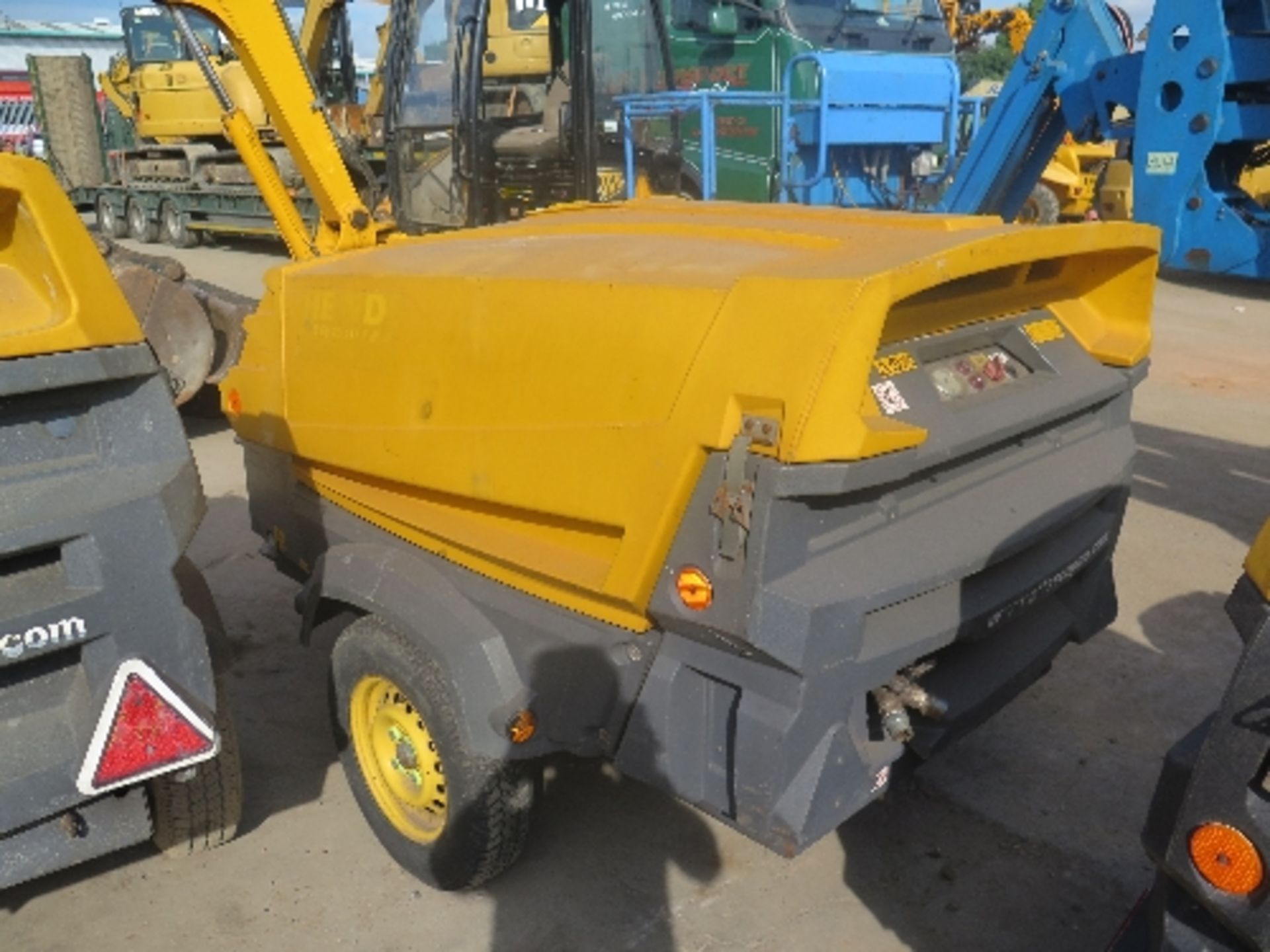 Atlas Copco XAS67DD compressor (2008) 2,613 hrs 5004247