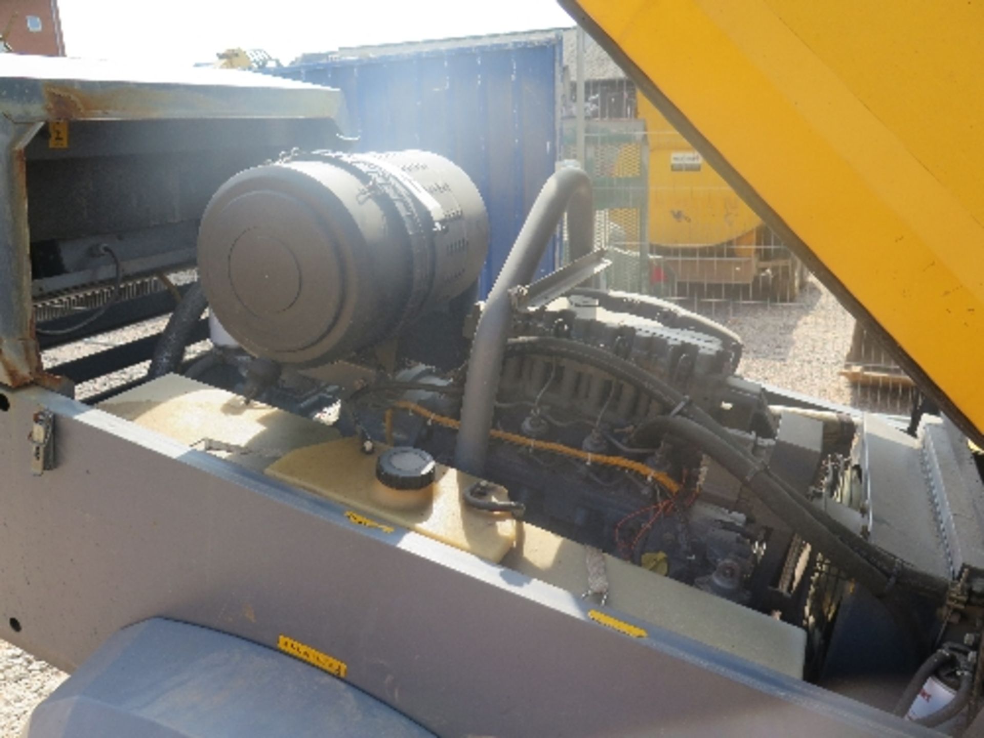 Atlas Copco XAS137 compressor (2008) 5002547 - 910 hours - Image 5 of 5