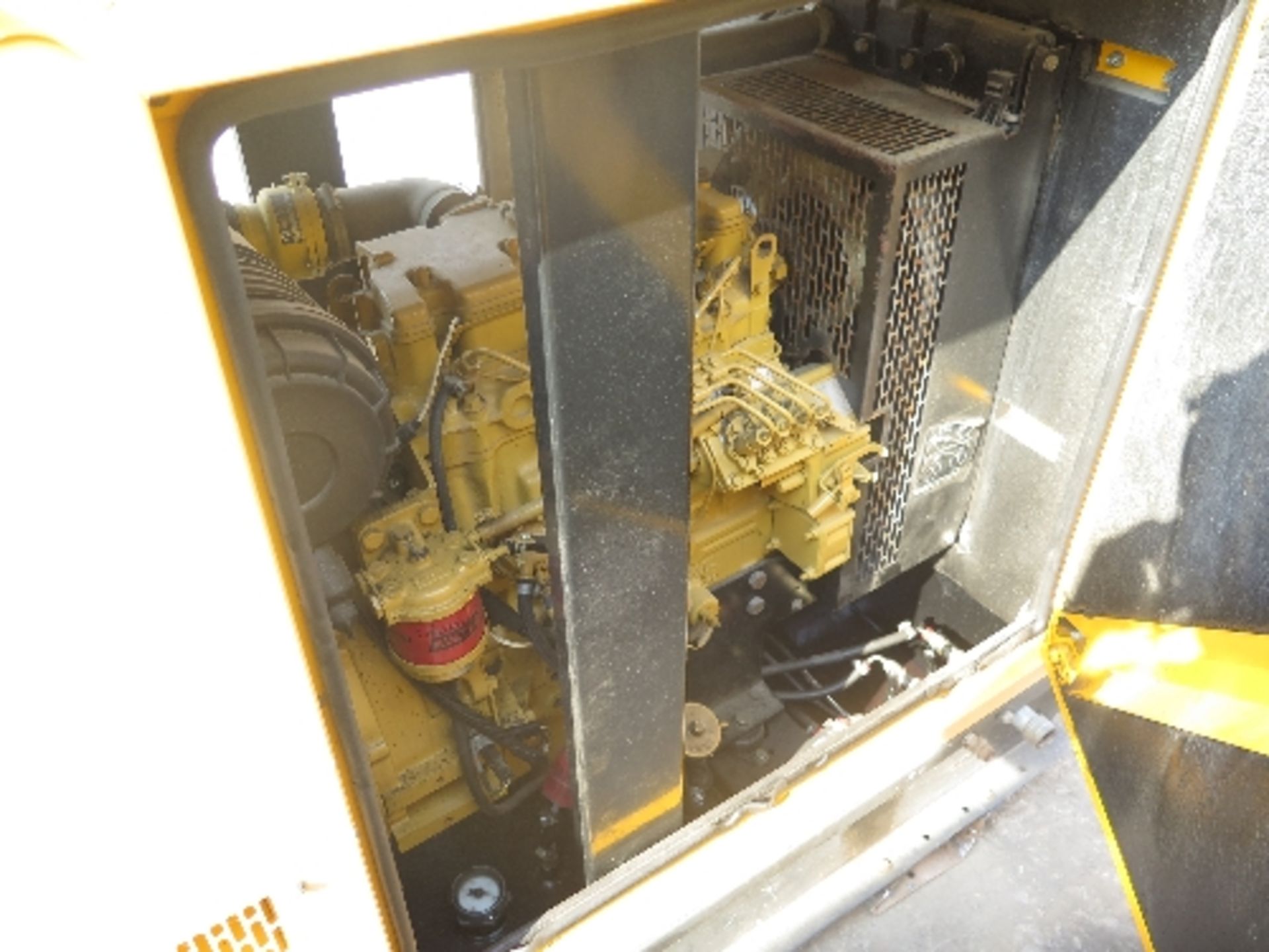 Caterpillar XQE20 20kva generator (2008) 12,612 hrs 5003794 - Image 4 of 4