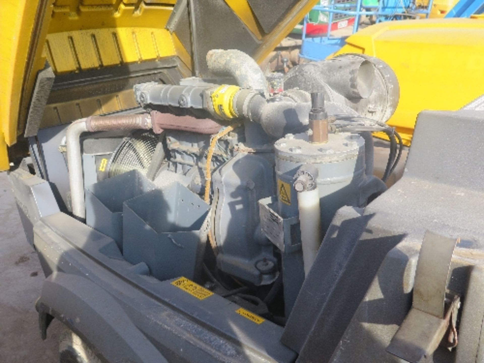 Atlas Copco XAS67DD compressor (2007) 152702 - 1,517 hours - Image 3 of 5