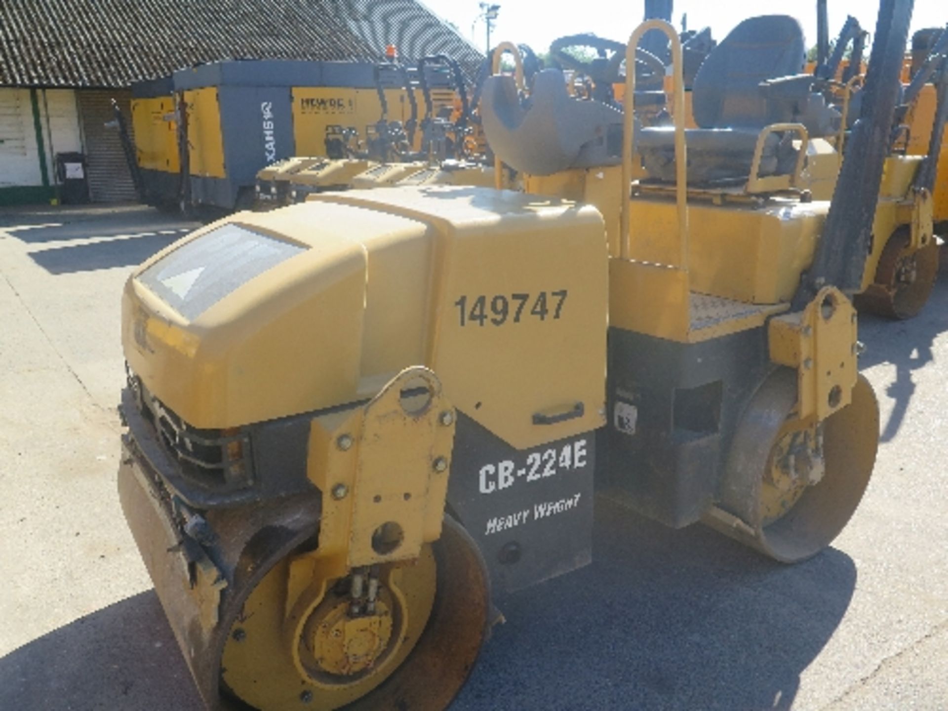 Caterpillar CB224E tandem roller (2007) 1,537 hrs 149747