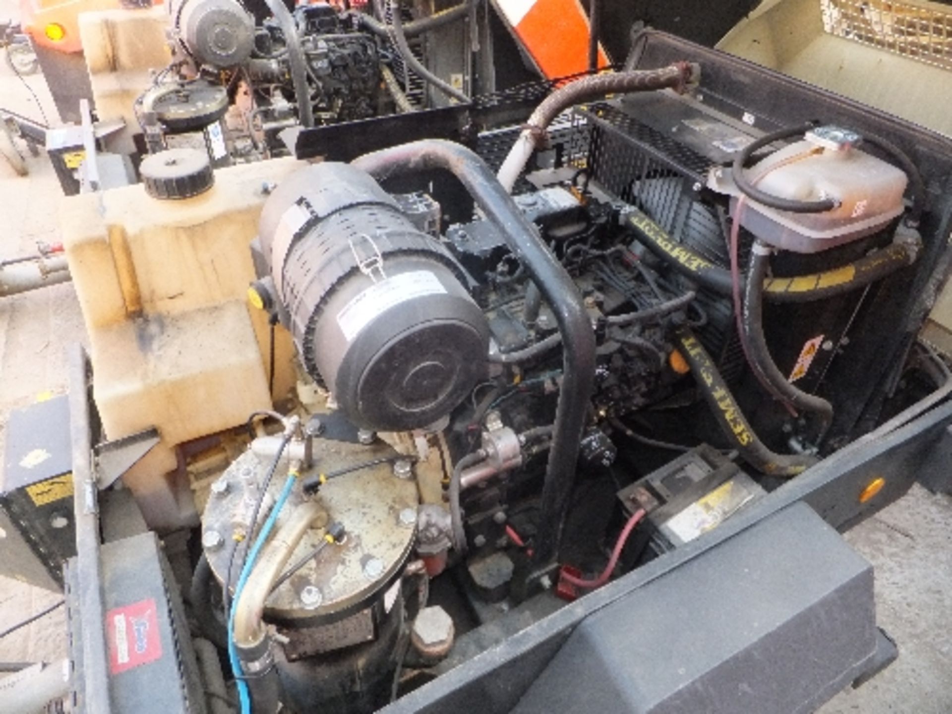 Doosan 7/31e compressor/generator (2011) 53 hrs showing RMA WLCA12321910 - Image 2 of 3