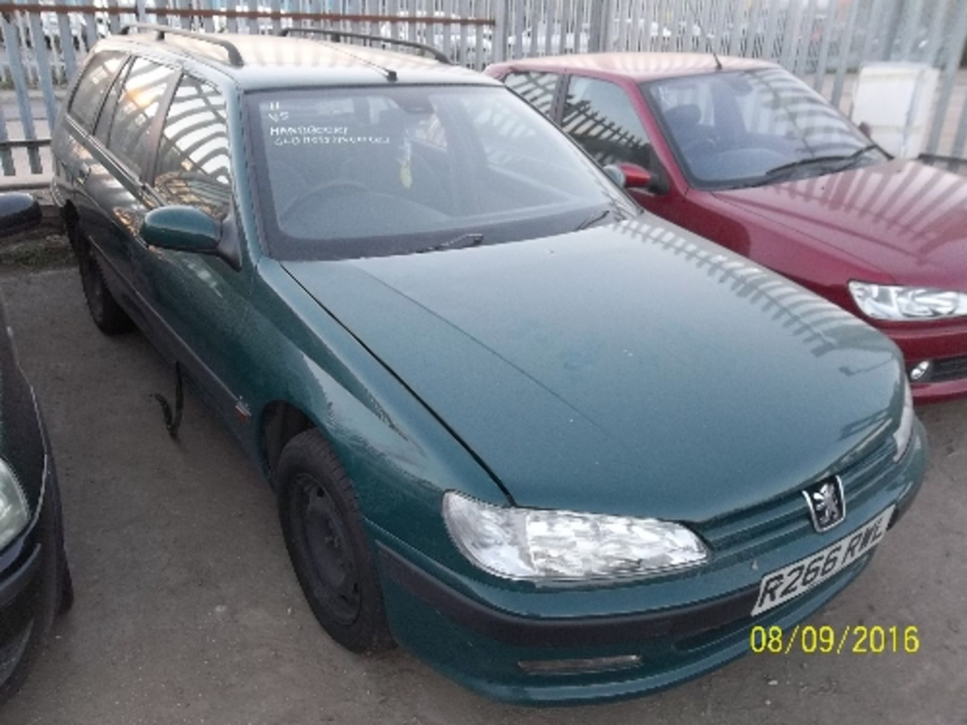 Peugeot 406 GLX DT Estate - R266 RWL Date of registration: 03.10.1997 2088cc, diesel, manual, - Image 2 of 4