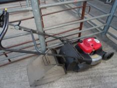 Honda HRD535 lawn mower