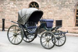 VICTORIA - Built by Holland & Holland for a single or pair. An elegant carriage by a sought-after