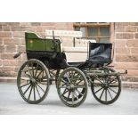 TONNEAU PHAETON - Built by W Wood of Richmond to suit 12.2 to 14 hh, single or pair; painted green