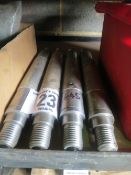 4 Hitachi CG45 axle pins