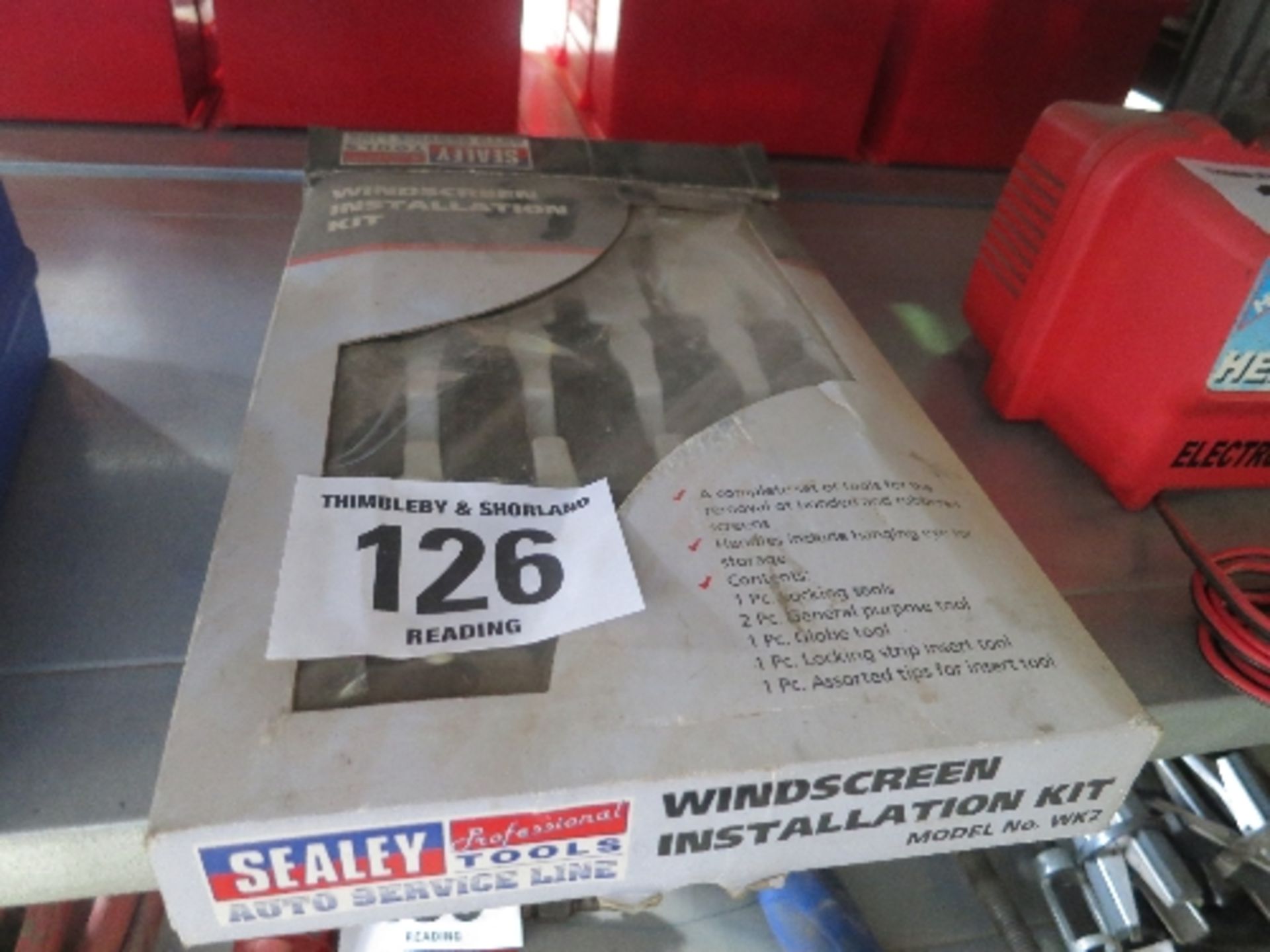 Sealey windscreen installation kit