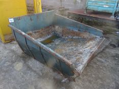 tracked dumper skip