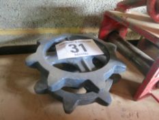 2 Yamaguchi drive sprockets to suit 1.5 tonne machine