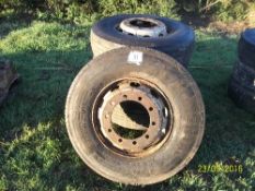 4 assorted lorry tyres