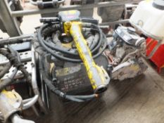 Atlas Copco power pack, with hose and gun