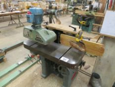 Wadkin EQ Spindle moulder with feed. EQ2740. Test: 72934