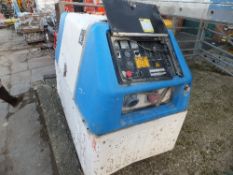 FG Wilson 16.5kva generator Runs, no power This lot is sold on instruction of Speedy