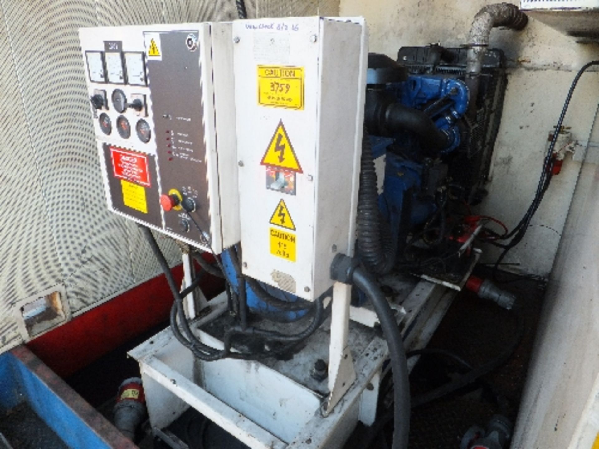 FG Wilson 75kva generator in secure unit 3,763 hrs HF2837 - Image 2 of 8