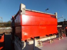Western 3000 litre tank this lot is sold on instruction of Speedy