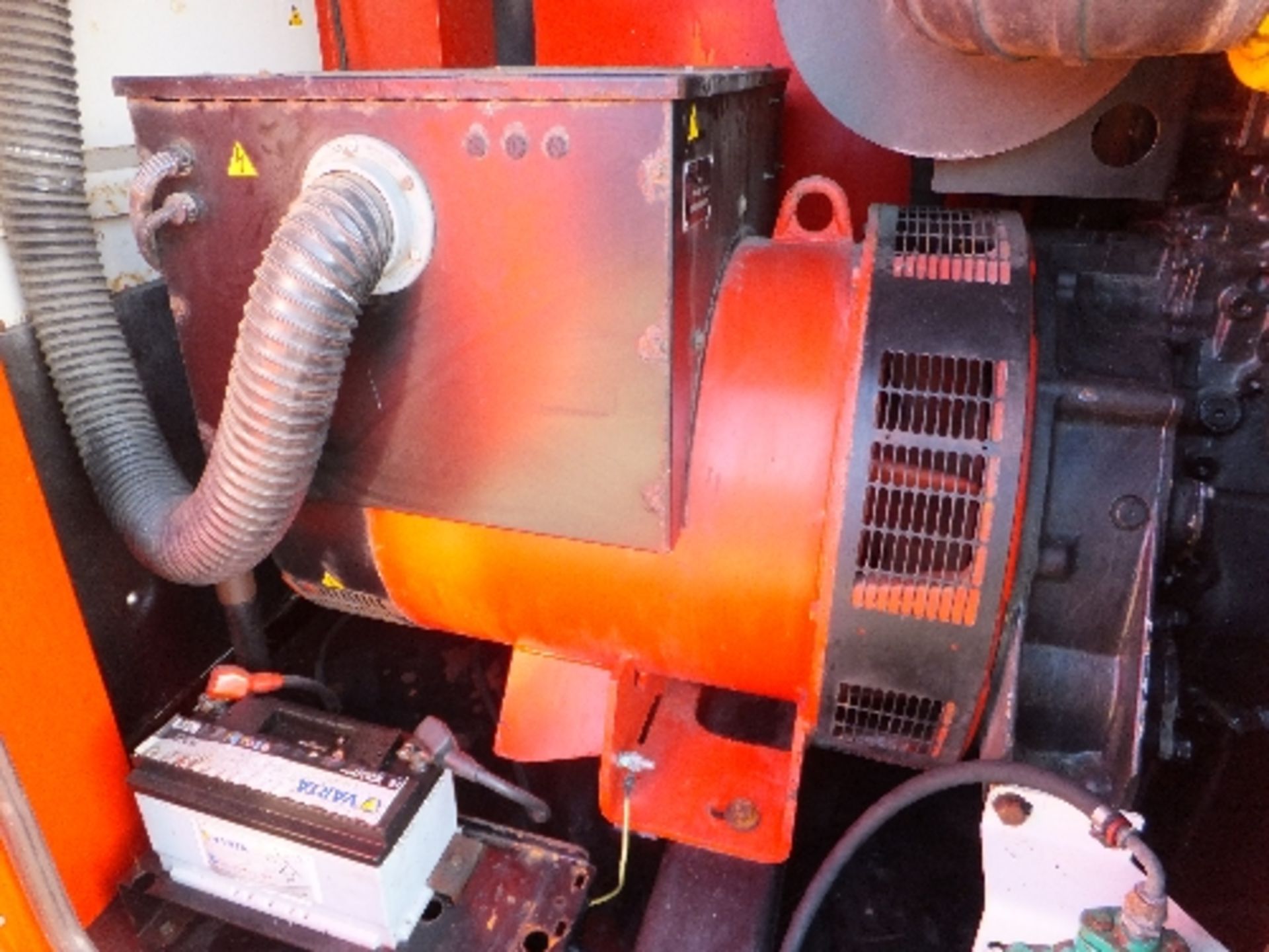 FG Wilson 350kva generator 33,603 hrs  RMP This lot is sold on instruction of Speedy - Image 3 of 11