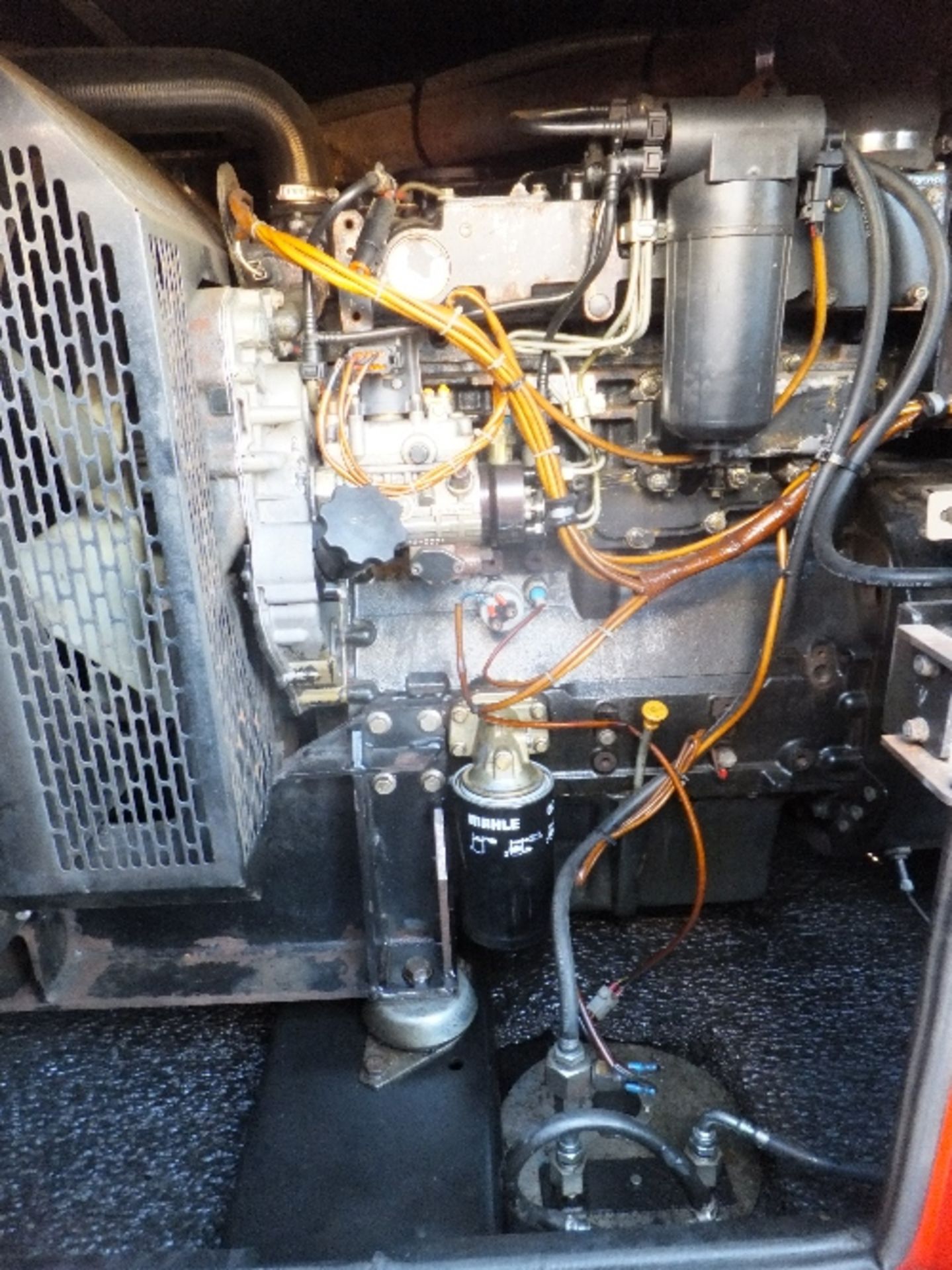 Genset MG115 generator  29865 hrs  Runs, no power This lot is sold on instruction of Speedy - Image 5 of 5